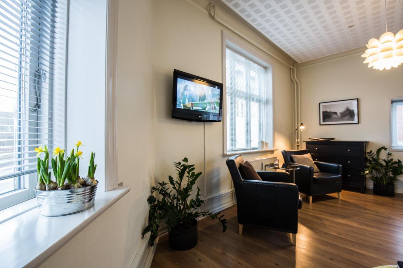 Bed & Breakfast Гольстебро Екстер'єр фото